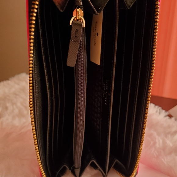 Wallet - Picture 3 of 4